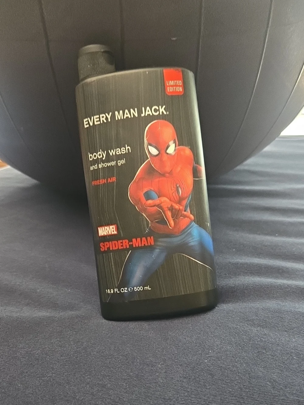 Every Man Jack Spider-Man Fresh Air Body Wash - Black & Red